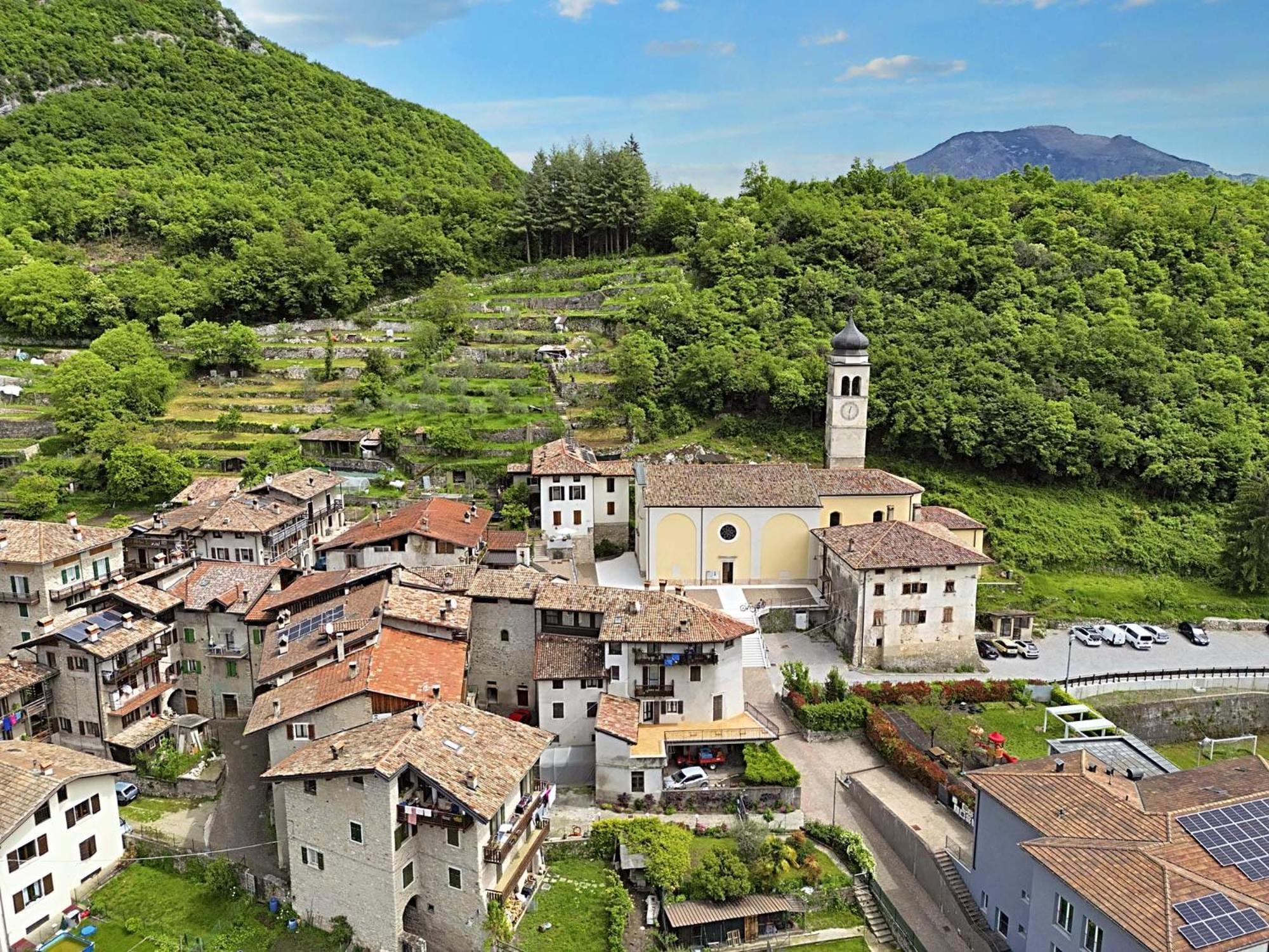 Appartamento Ania Vista Castello Tenno Exteriör bild